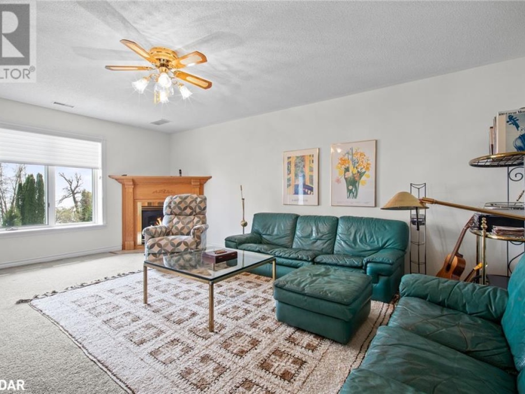 9 BLUERIDGE Crescent, Lake Simcoe