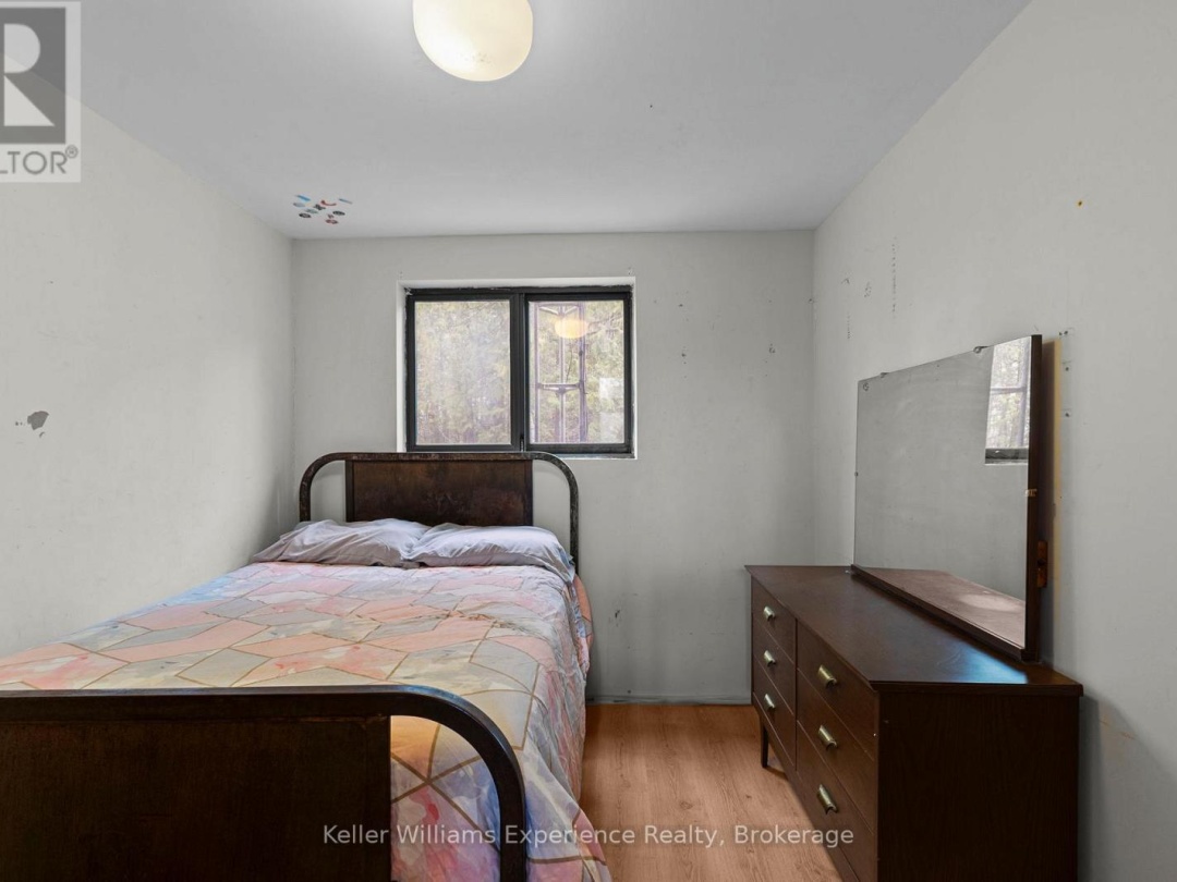 31 DIGBY LAXTON BOUNDARY ROAD, Head River
