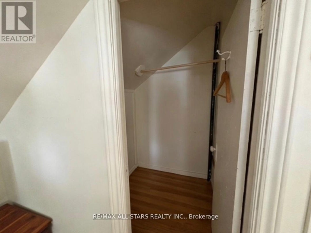77 BOBCAYGEON ROAD, Minden Hills (Lutterworth)