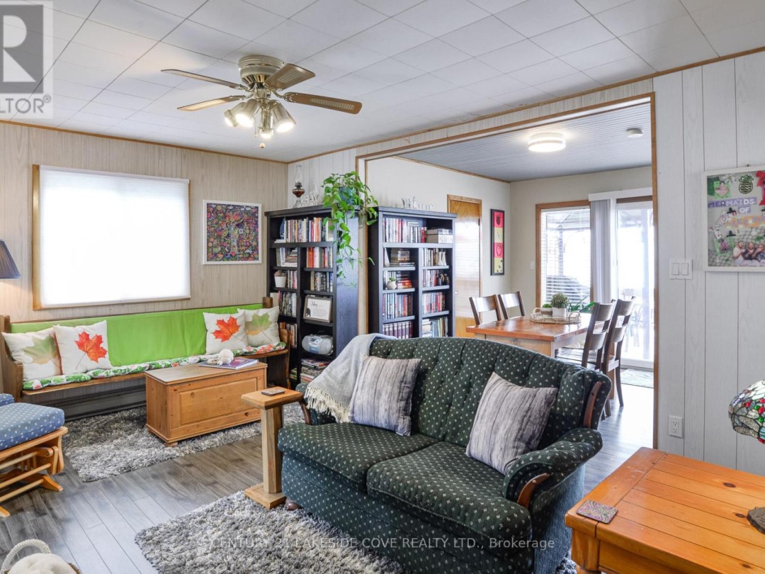 2730 LONE BIRCH TRAIL N, 