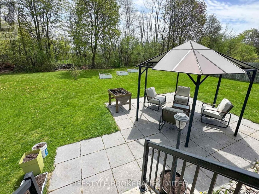 133 ROBMAR CRESCENT, Kawartha Lakes (Manilla)
