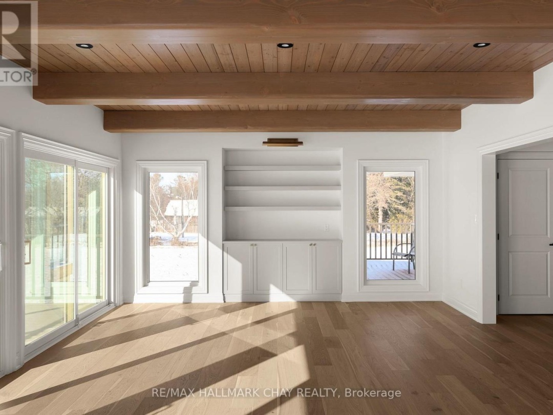 930 MARSHALL ROAD, Tiny