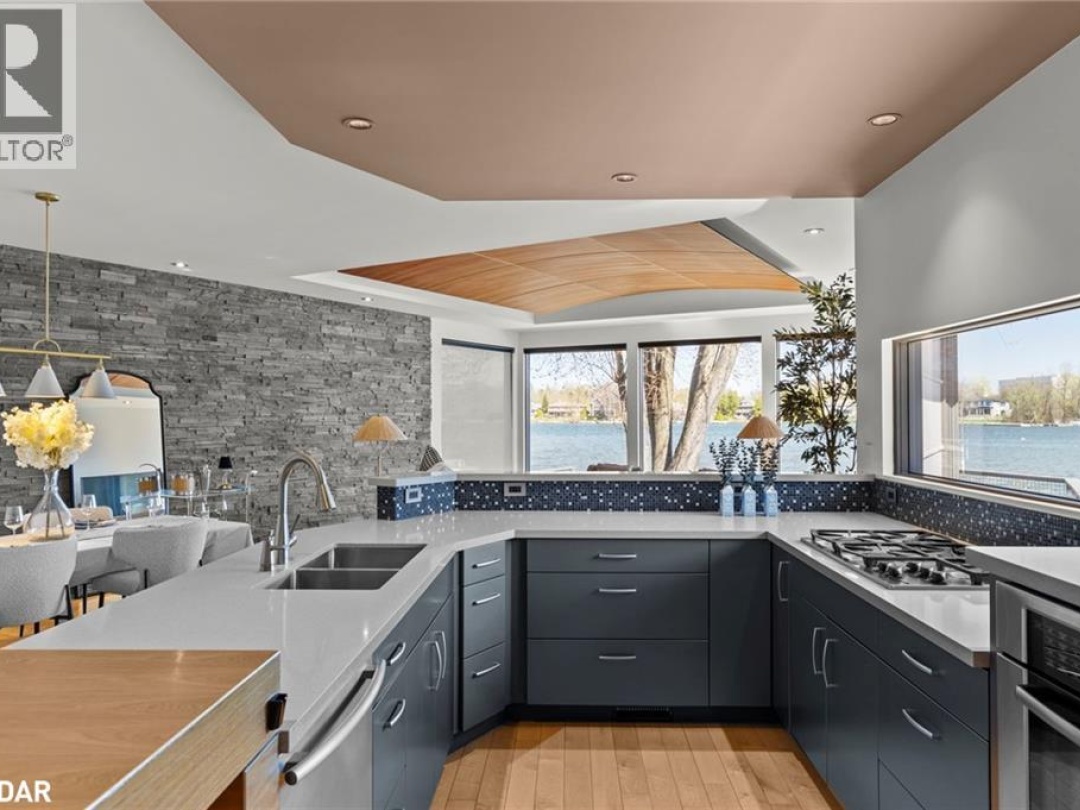 183 CEDAR ISLAND Road, 
