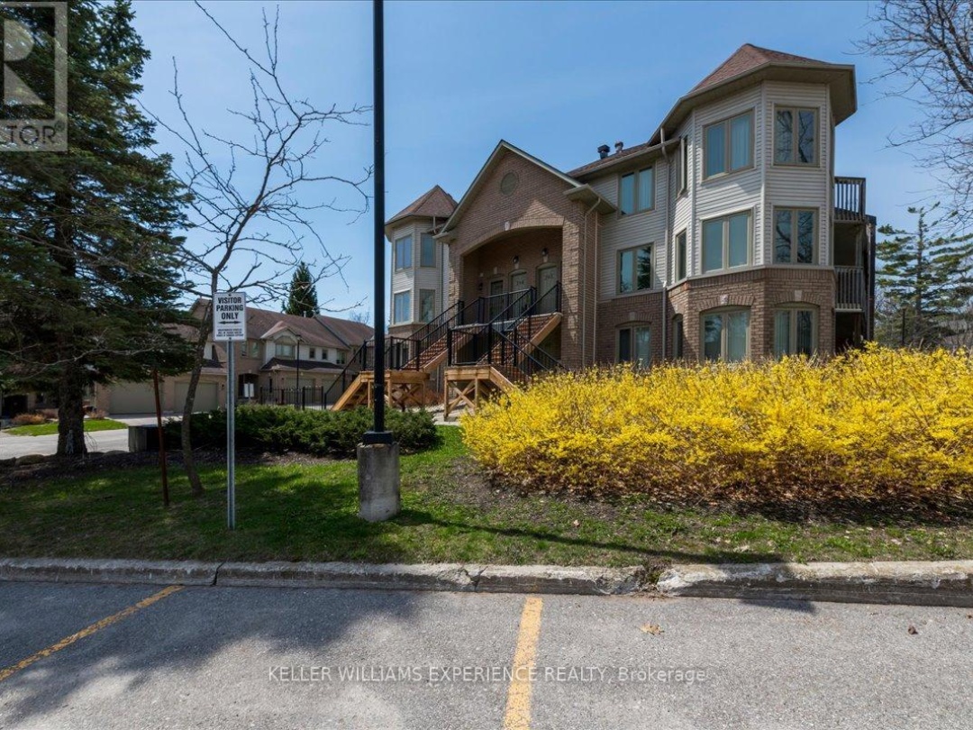204 - 492 LACLIE STREET, Orillia