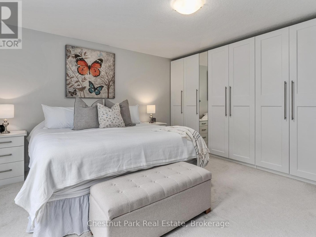 76 SELKIRK DRIVE, Huntsville (Chaffey)