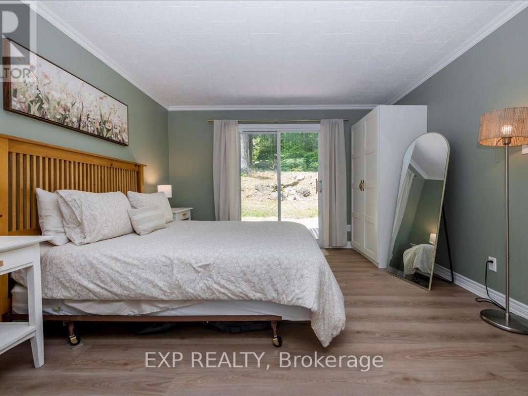 1867 FRASERBURG ROAD, Mckay Lake