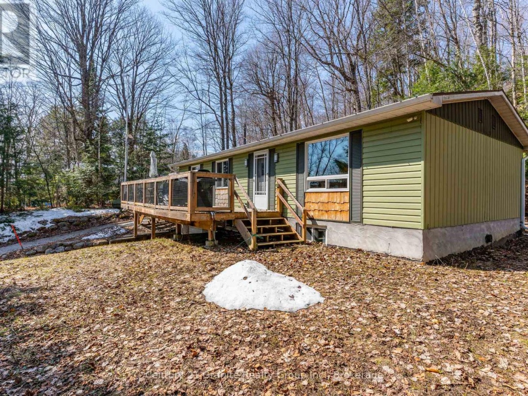 6087 HALIBURTON LAKE ROAD, Haliburton Lake