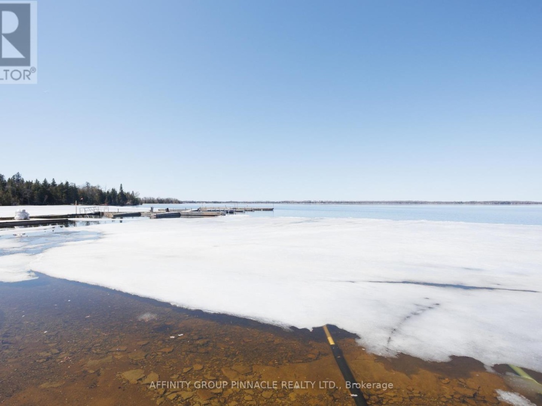 14 ORIOLE ROAD, Cameron Lake