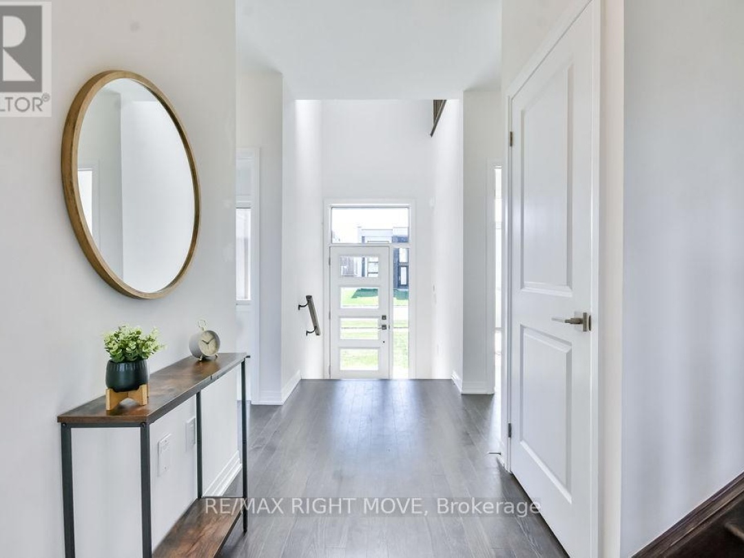3721 QUAYSIDE DRIVE, Severn (West Shore)