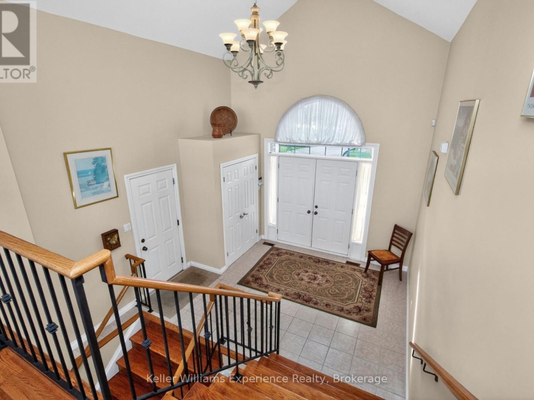 81 SILVER BIRCH CRESCENT, Georgian Bay