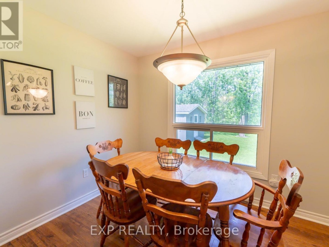 25 BAYVIEW ESTATE ROAD, 