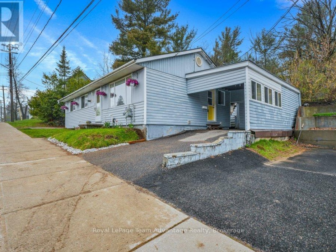 31 CASCADE STREET, Parry Sound