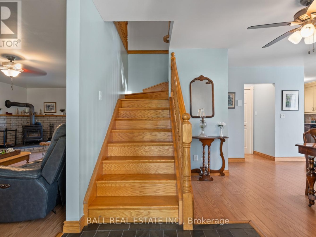 78 THOMAS DRIVE, Kawartha Lakes (Verulam)