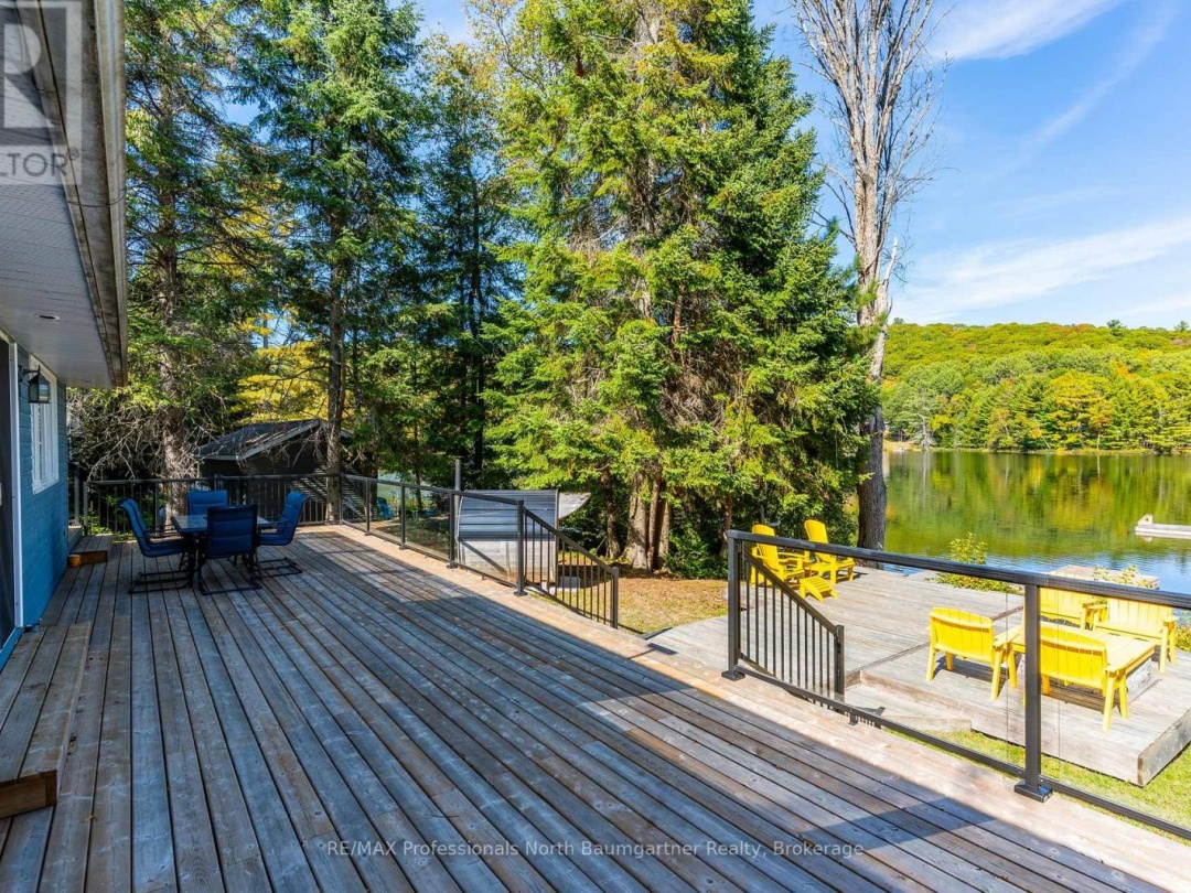1086 CAMERON LANE, 