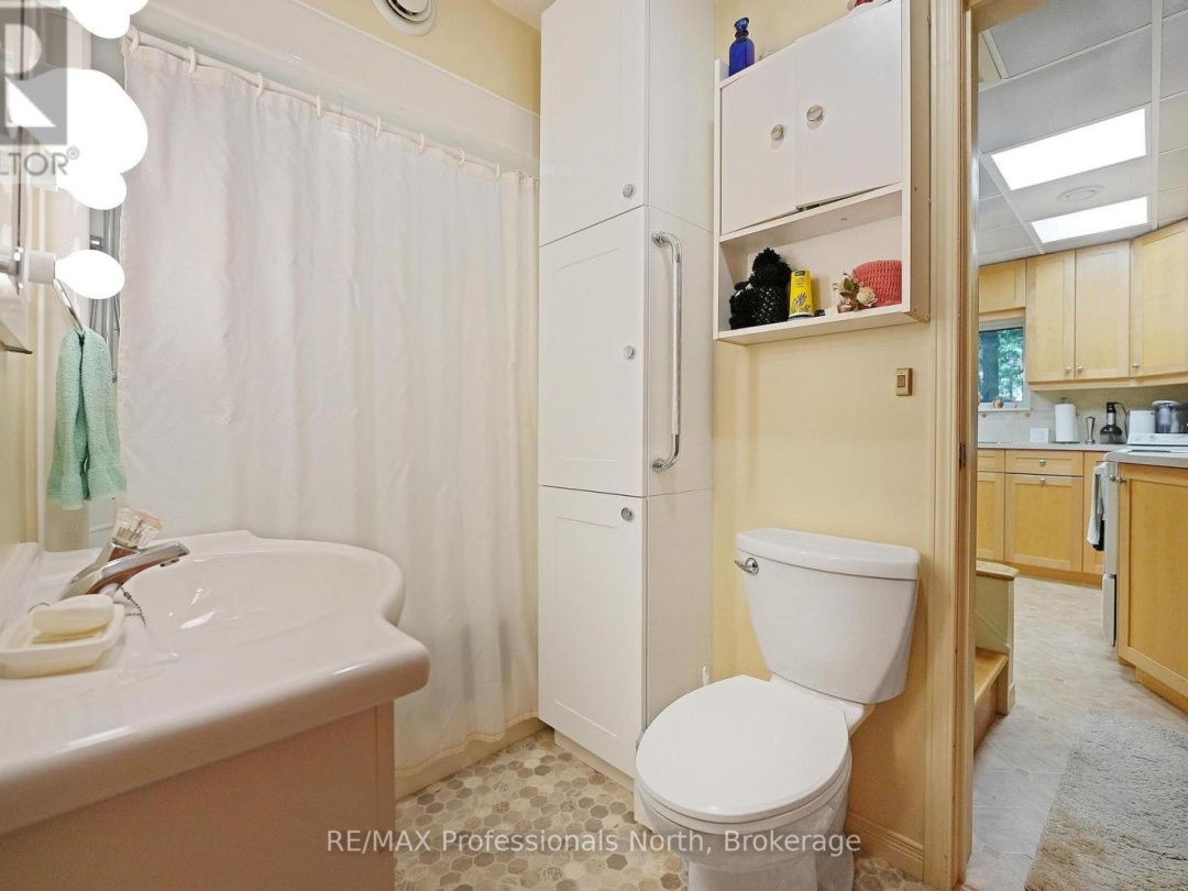20871 HIGHWAY 35, Wren Lake