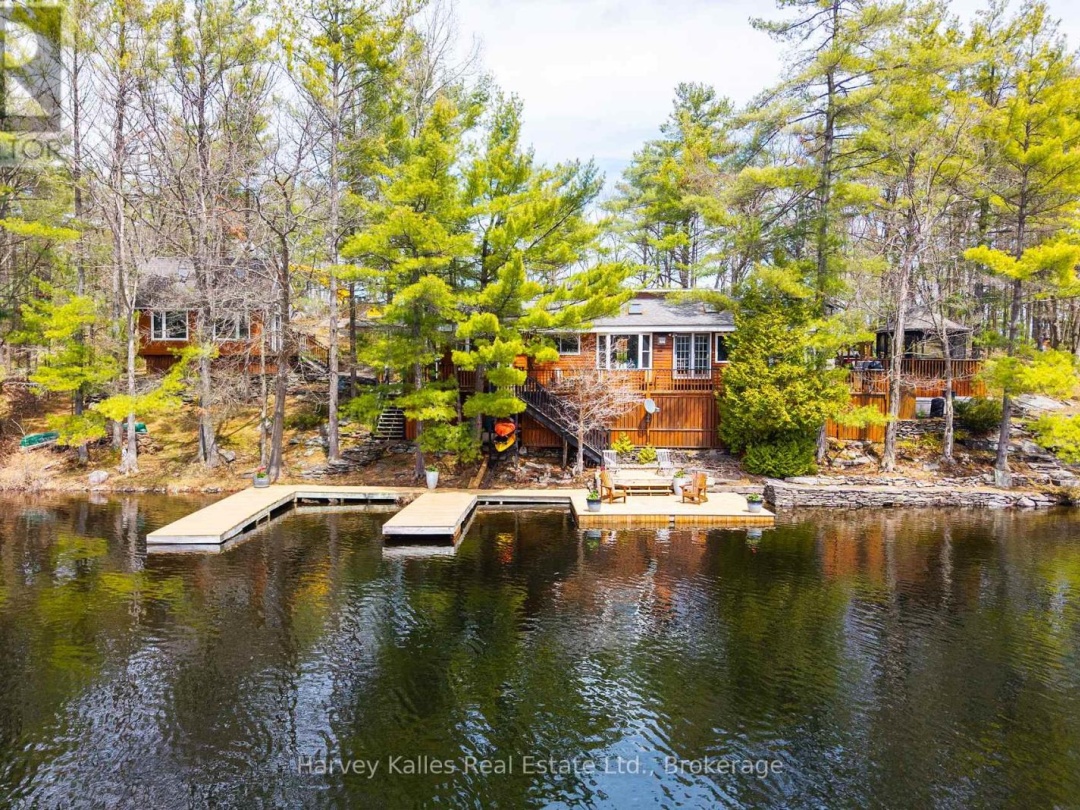 1078 MCKENZIE ROAD, Lake Muskoka