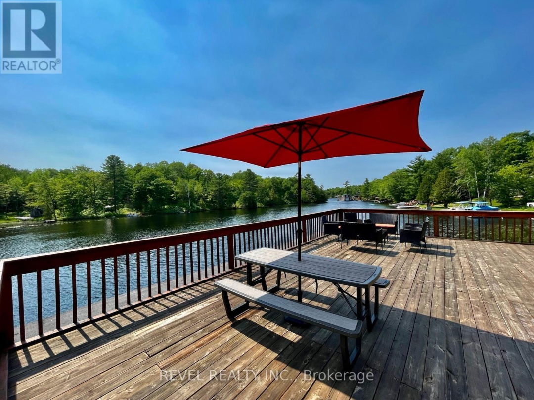 180 LAKE ROAD, Baxter Lake
