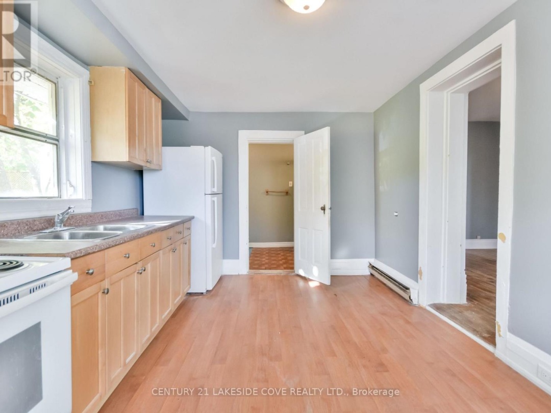 41 ALBERT STREET N, 