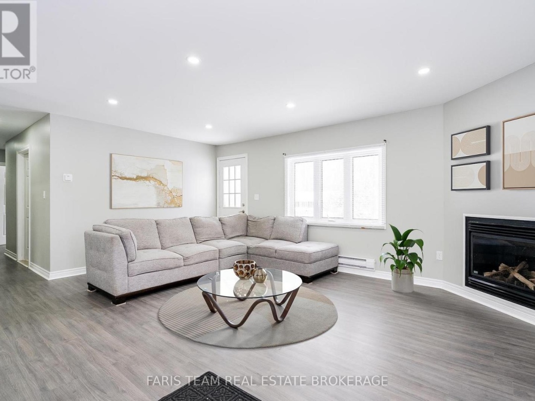 3554 JOHN STREET, Ramara