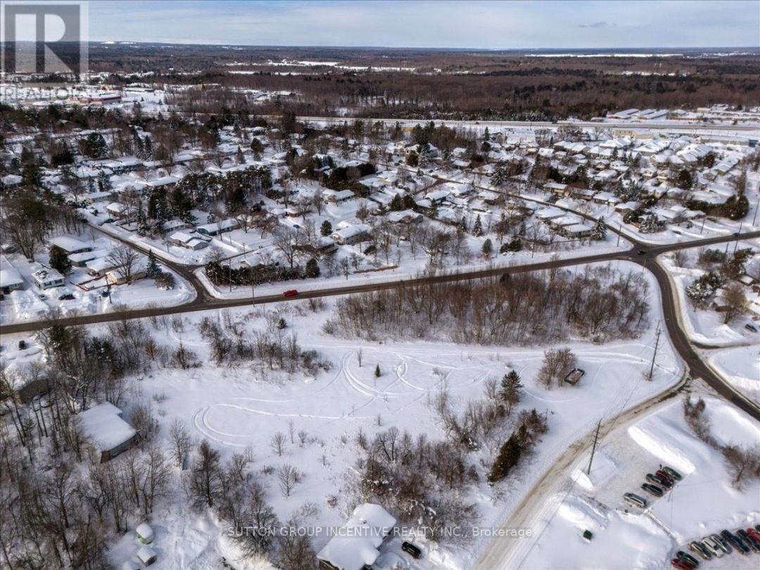 570 LACLIE STREET, Orillia
