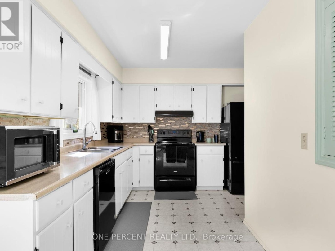 4297 HURONIA ROAD, 