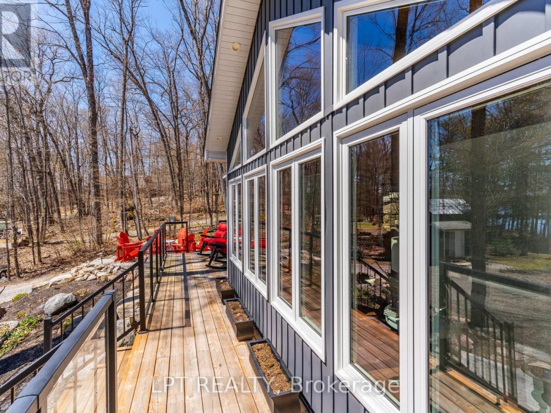 1369 HIPKISS DRIVE, Haliburton Lake