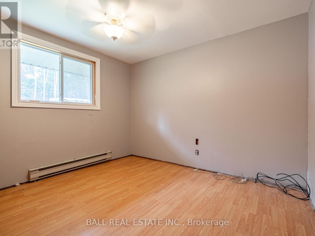 1047 DONROY ROAD, 