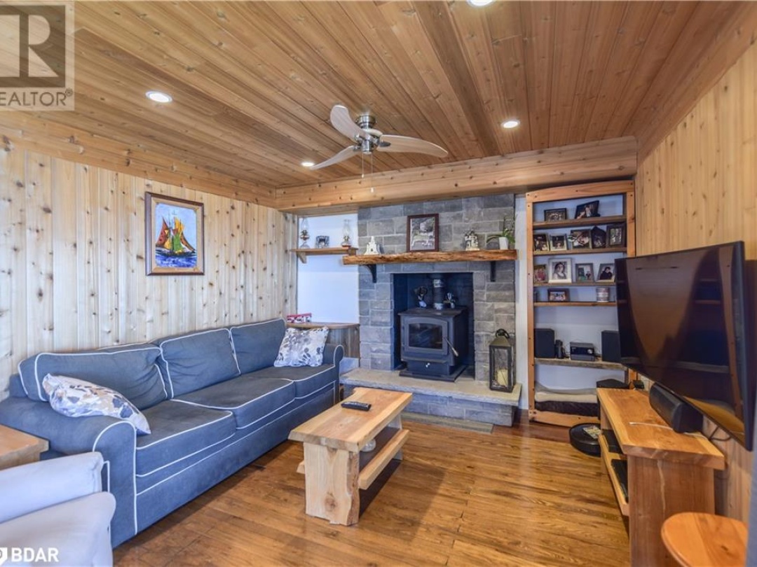 3801 WOOD Avenue, 