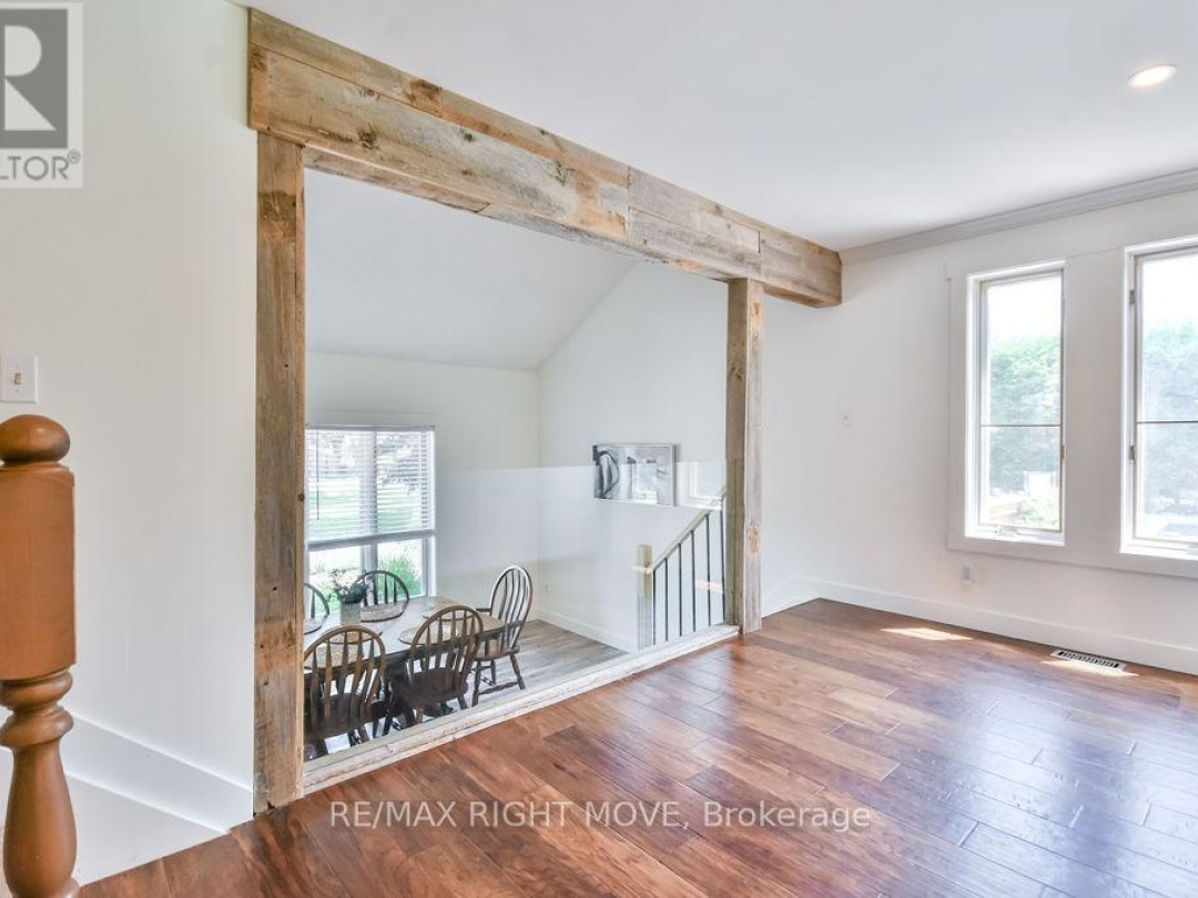 4278 WILSON POINT ROAD N, 