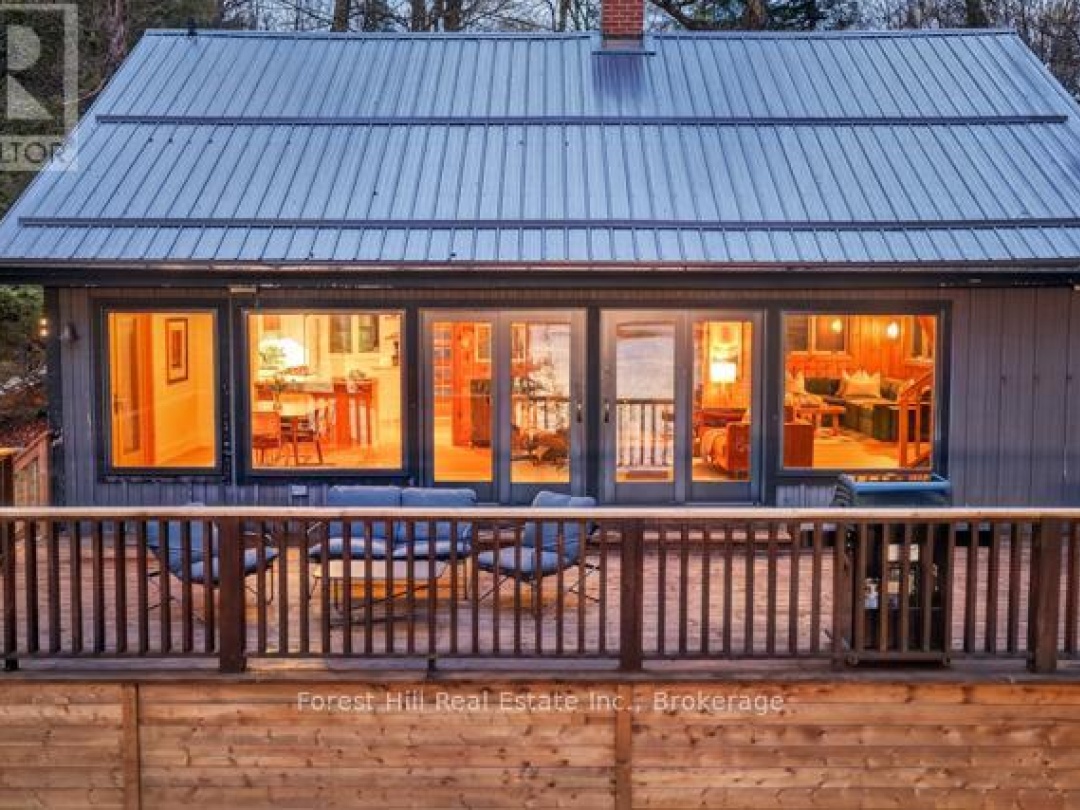 1034 CANNING HEIGHTS ROAD, Canning Lake
