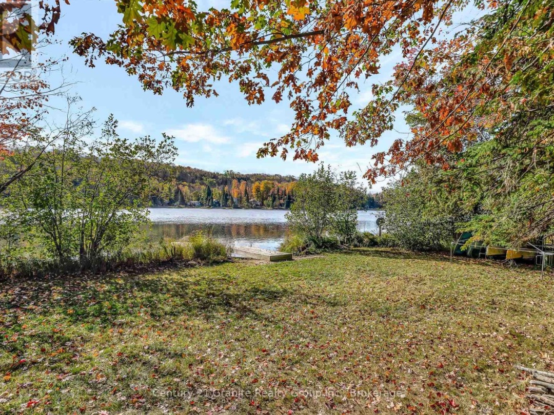 1081 CINNAMON LANE, Sharon Lake