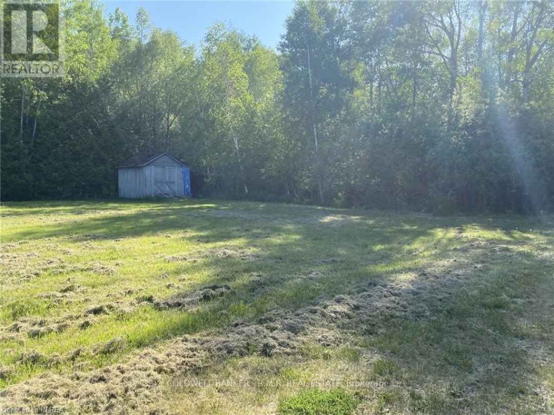 LOT 10 PINEWOOD BOULEVARD, Canal Lake
