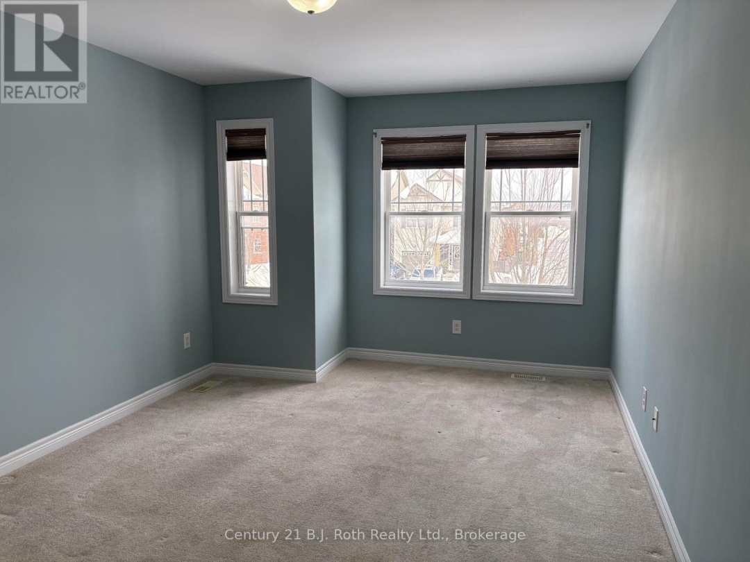 34 PEARL DRIVE, Orillia