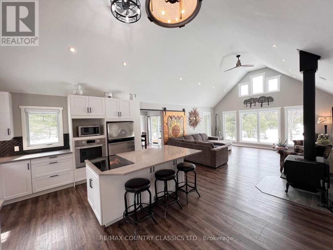 170 BUNNY TRAIL, McDougall