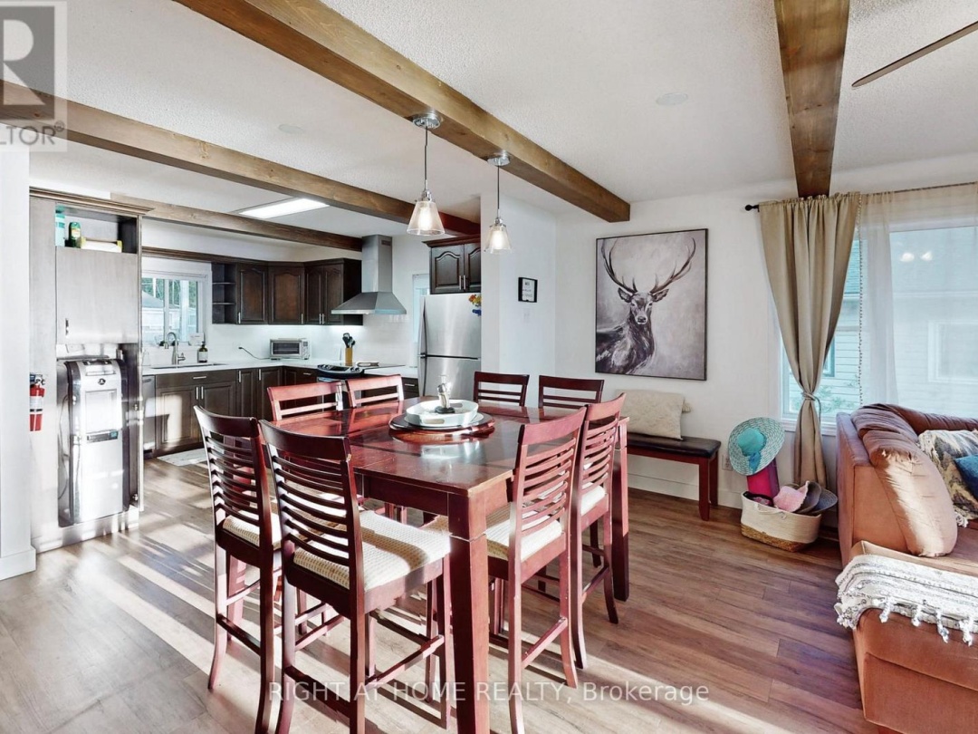 62 ANTIQUARY ROAD, Canal Lake