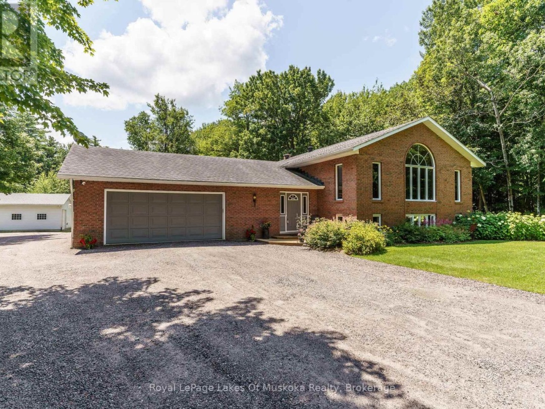 1020 AMELIA CRESCENT, Gravenhurst (Morrison)