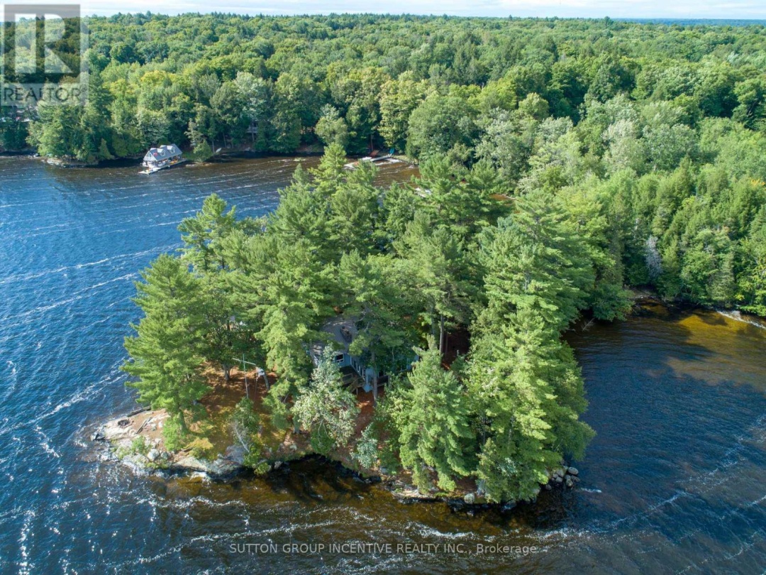 274 Eilean Gowan Island, Bracebridge