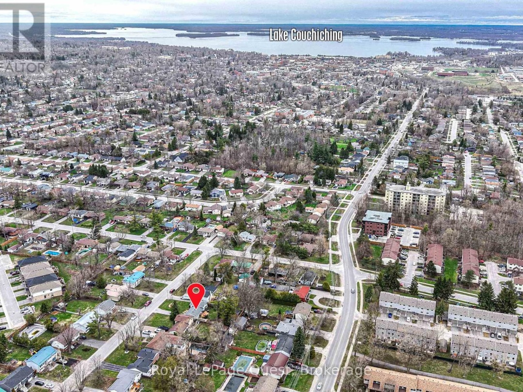 9 ELEANOR ROAD, Orillia