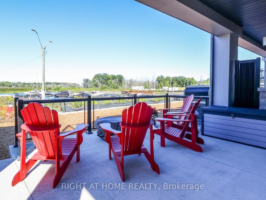 100 MARINA VILLAGE DRIVE, Georgian Bay