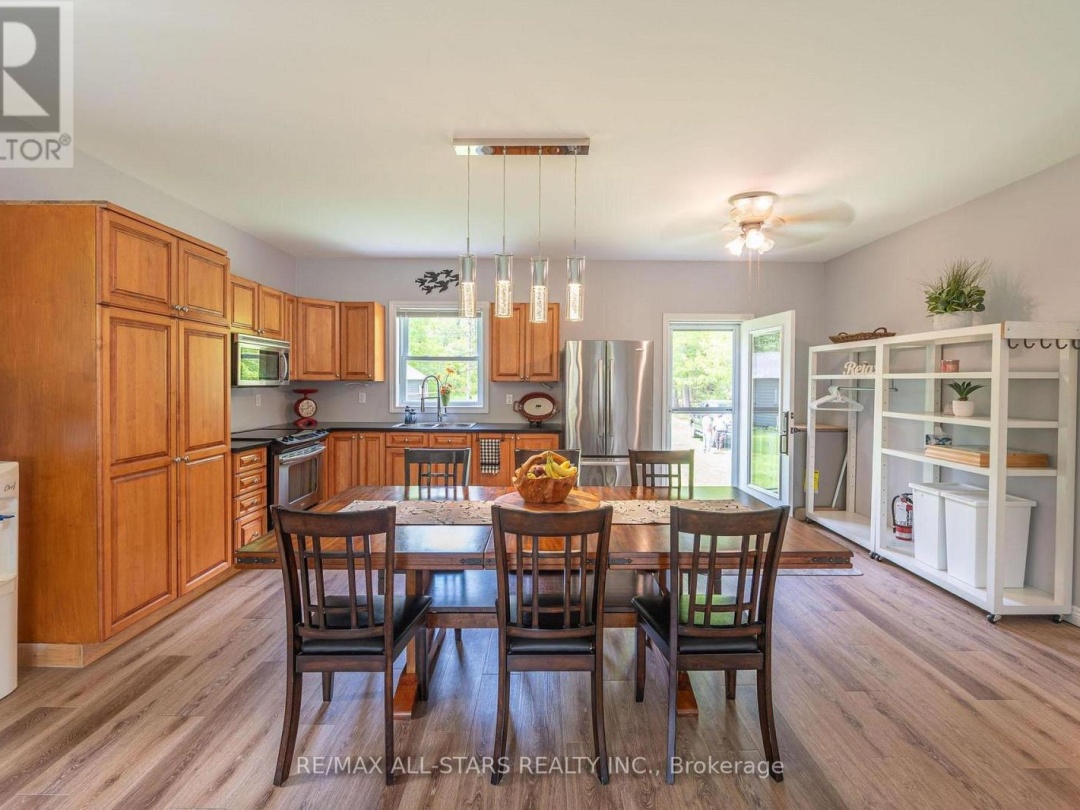 24 RELAX AVENUE, Gull River