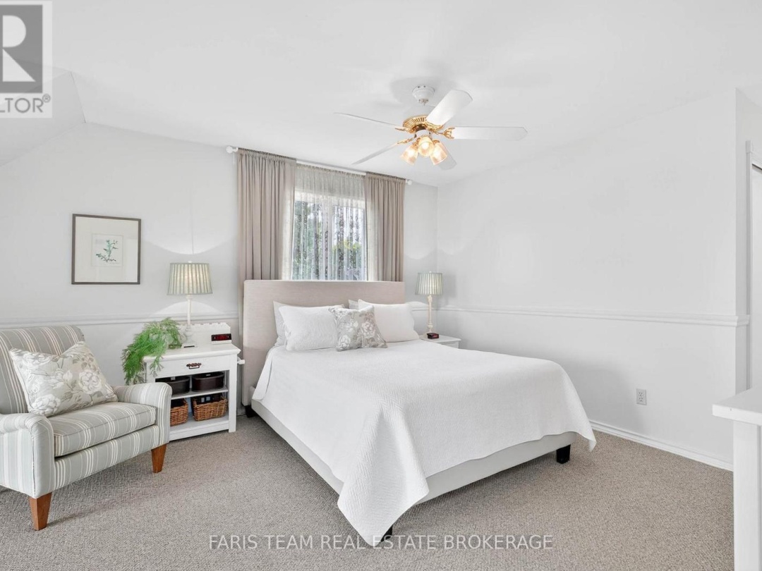 238 ROBINS POINT ROAD, 