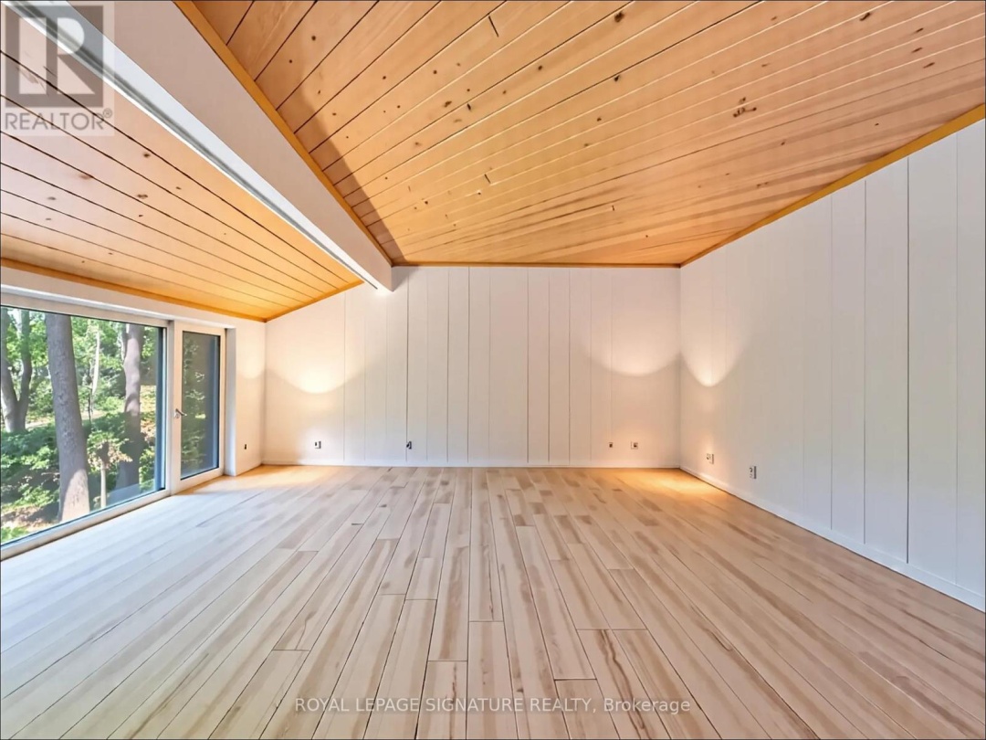 22 IROQUOIS RIDGE, 