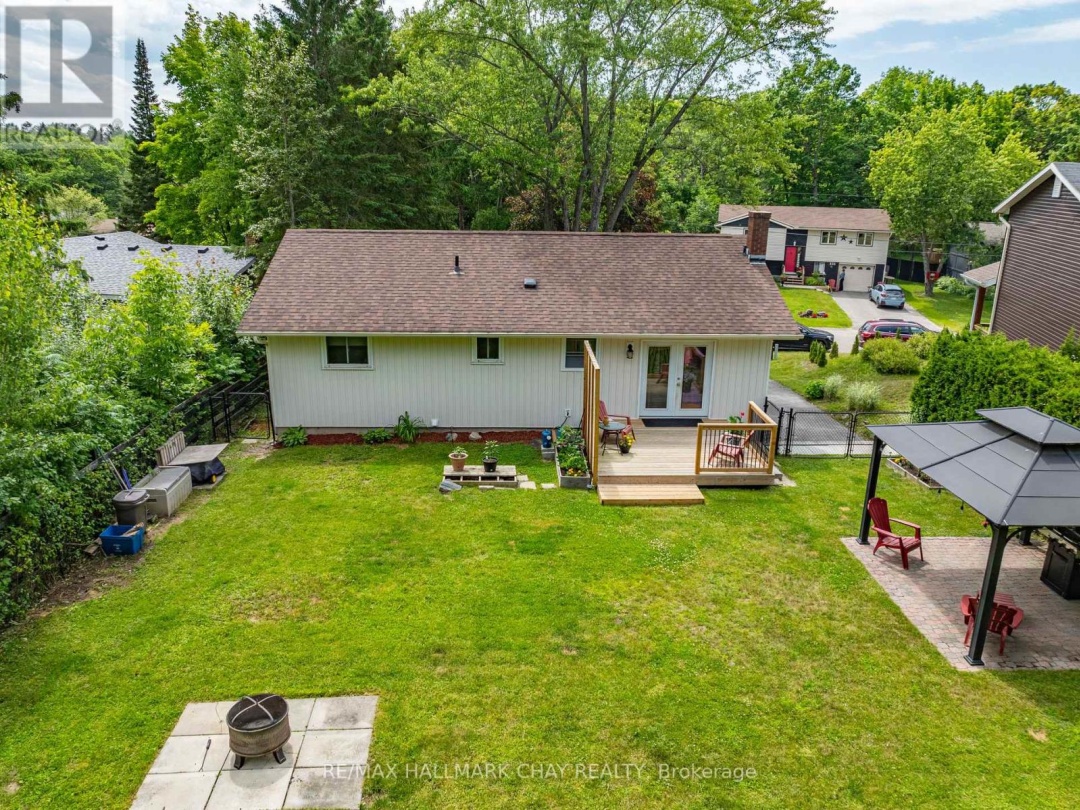 224 Oriole Crescent, Gravenhurst