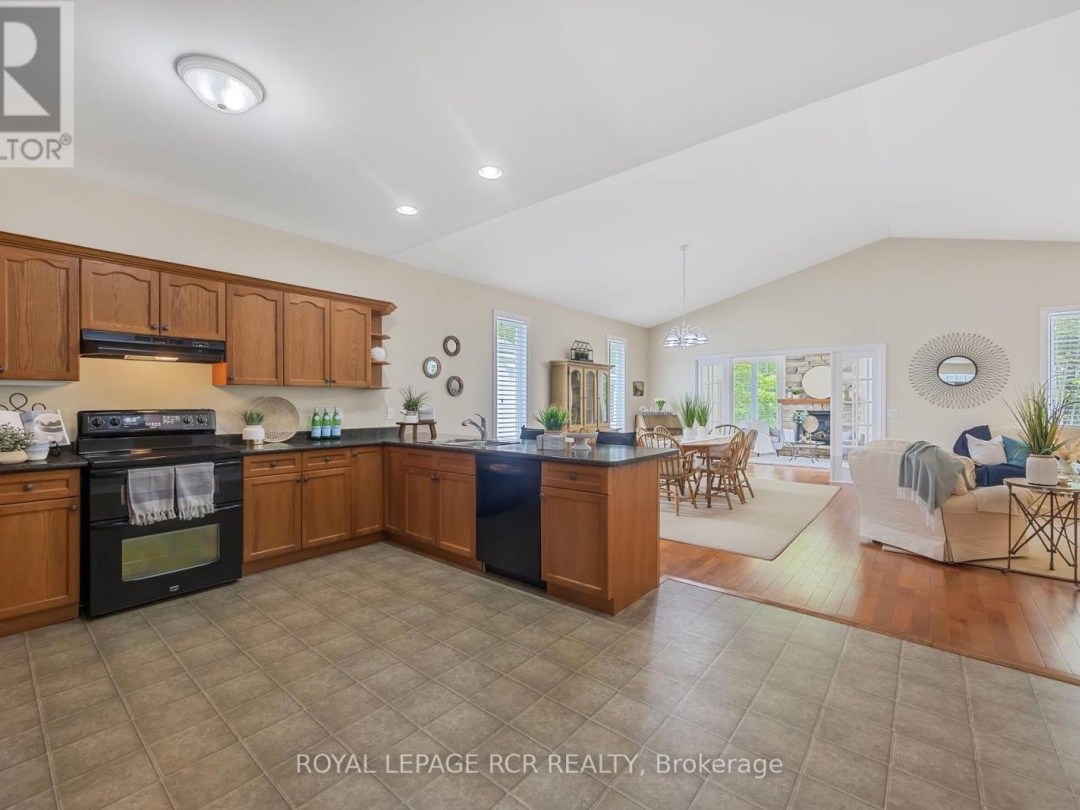 150 HEDGEWOOD LANE, 