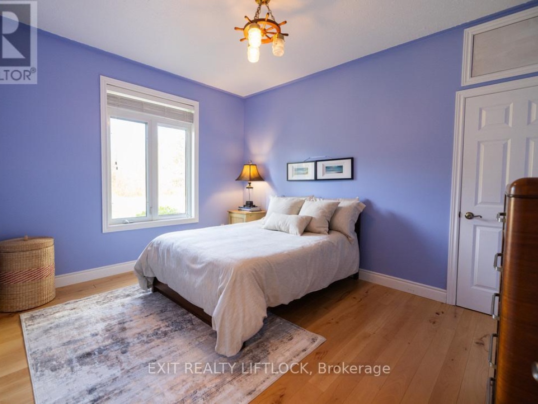 129 STINSON'S BAY ROAD, 