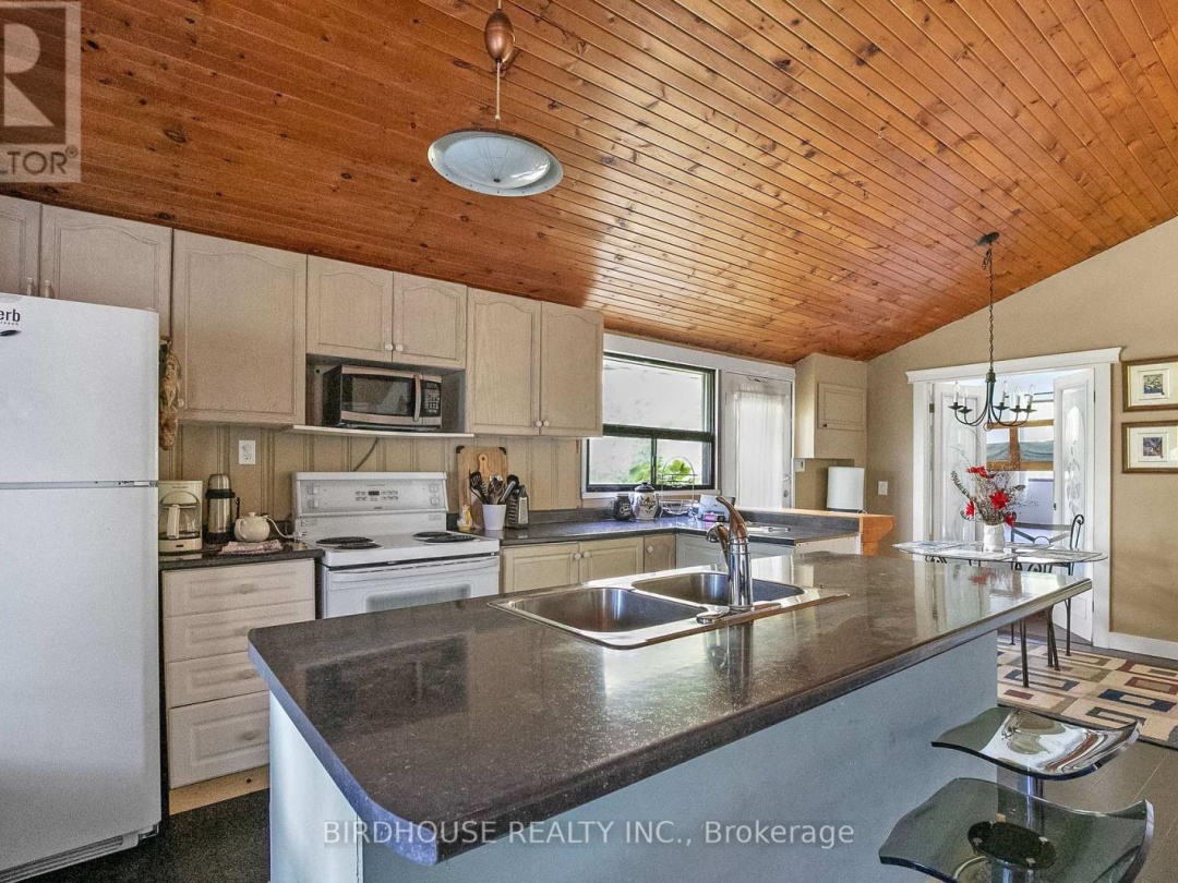 15 CEDAR NOOK ROAD, Shadow Lake