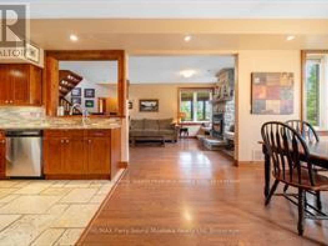25 COLE POINT TRAIL, Manitouwabing Lake