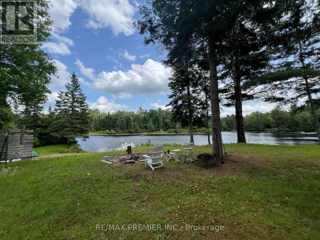 1130 COLONY ROAD, Muskoka River
