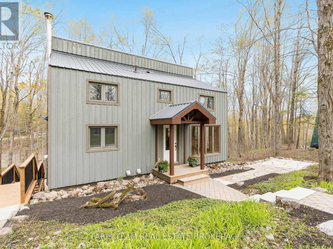 46 HURONWOODS DRIVE, Oro-Medonte (Sugarbush)