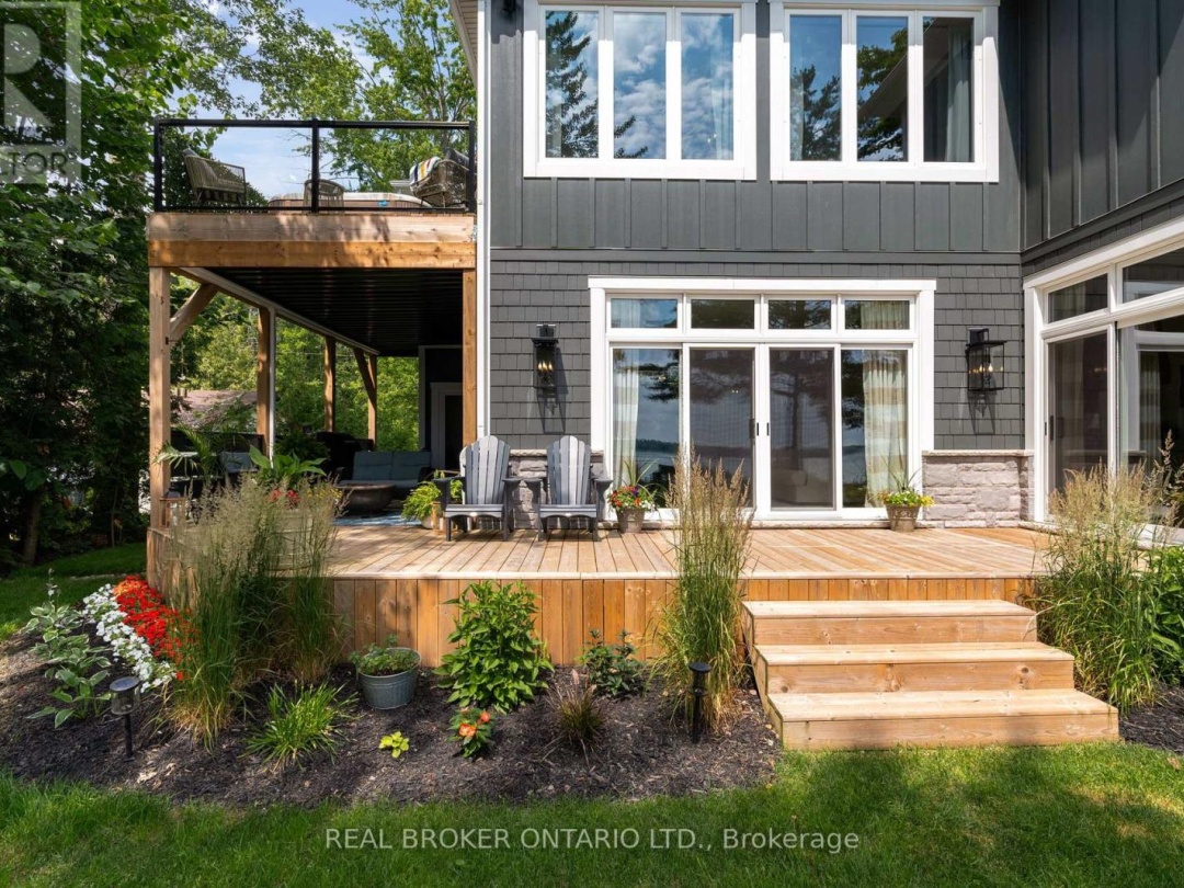 3239 CRESCENT BAY ROAD, 